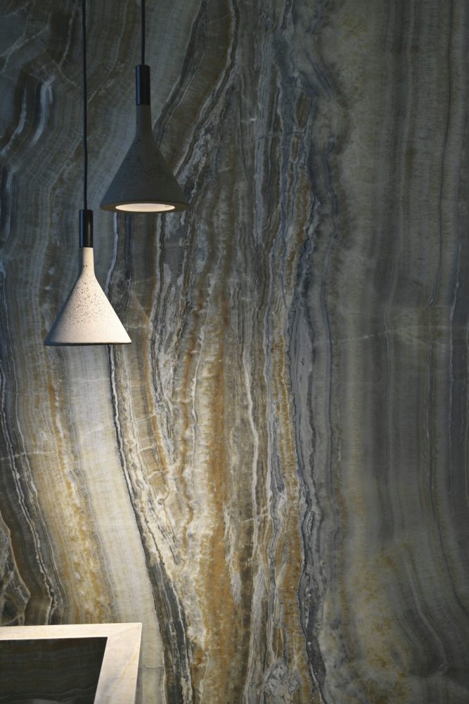 Lifestyle image for Ariostea Ultra Onici Grey Onyx Vein Cut - 1500 x 1500  x 6 mm