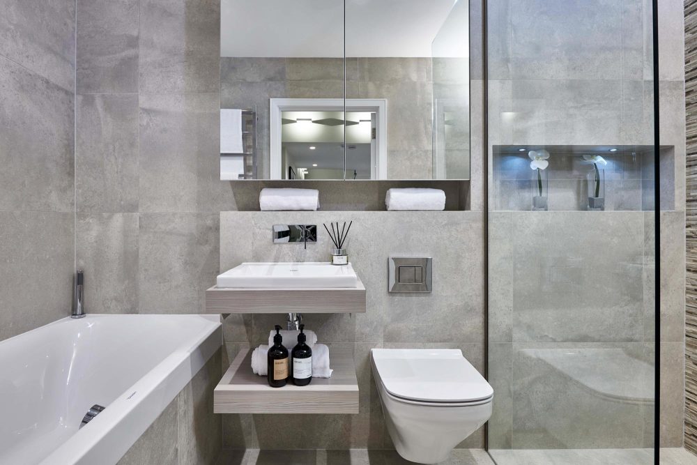 Additional lifestyle image for Piemme Bits and Pieces Pearl Gray - 300 x 600  x 10 mm