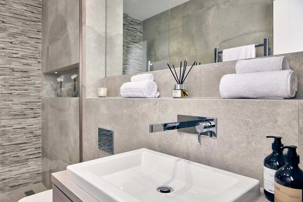 Lifestyle image for Piemme Bits and Pieces Pearl Gray - 800 x 800  x 11 mm