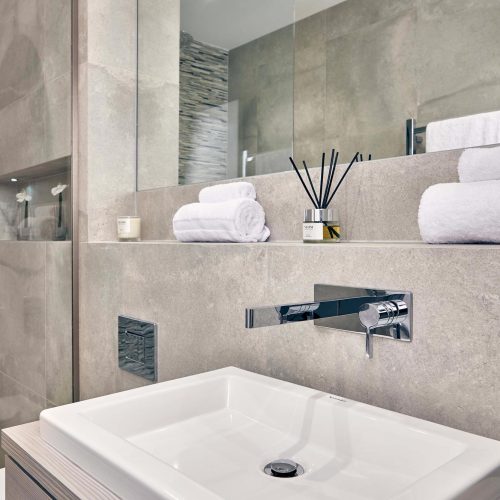 lifestyle swatch image