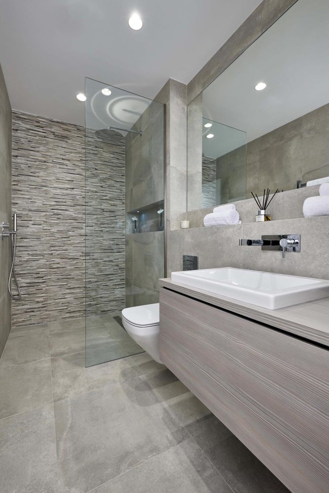 Additional lifestyle image for Piemme Bits and Pieces Pearl Gray - 300 x 600  x 10 mm