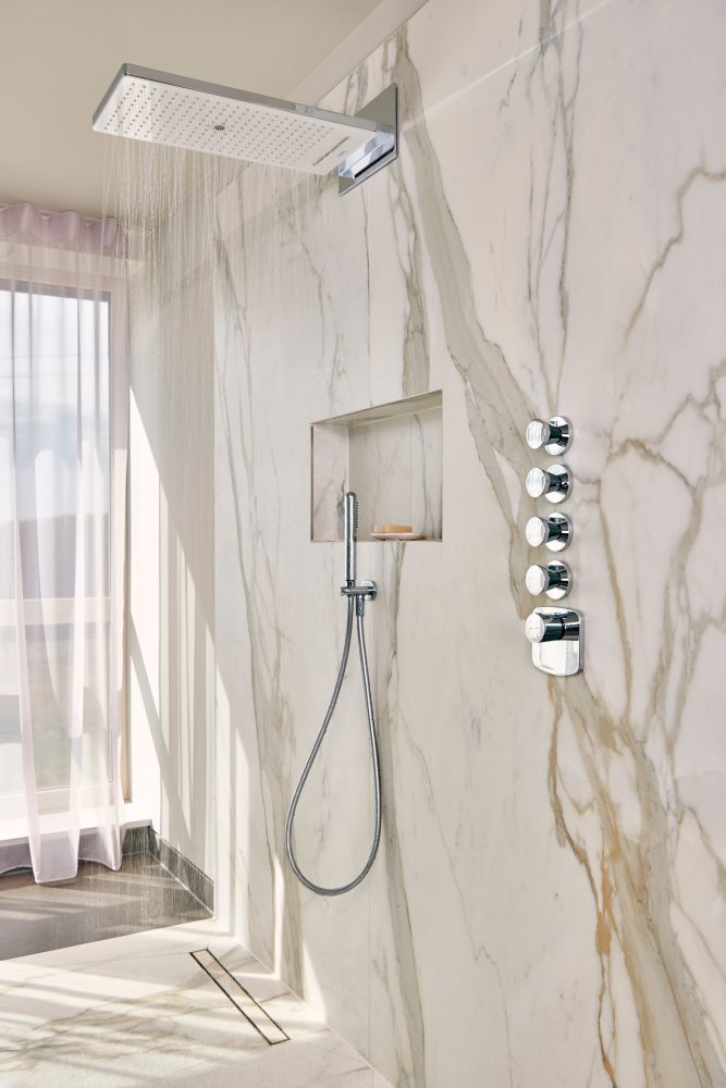 Additional lifestyle image for FMG Maxfine Marmi Calacatta Oro - 750 x 750  x 6 mm