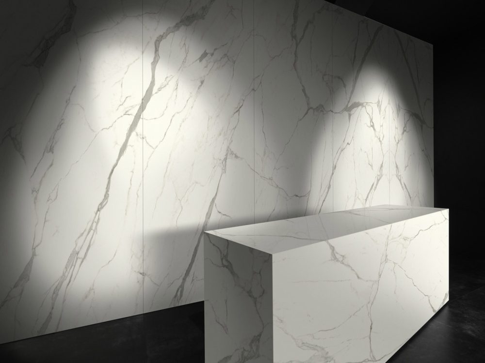 Additional lifestyle image for Ariostea Ultra Marmi Statuario Bookmatched Block B - 1500 x 3000  x 6 mm