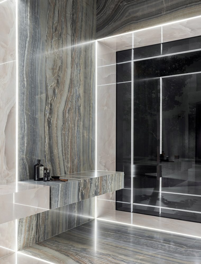 Lifestyle image for Ariostea Ultra Onici Grey Onyx Vein Cut - 1500 x 3000  x 6 mm